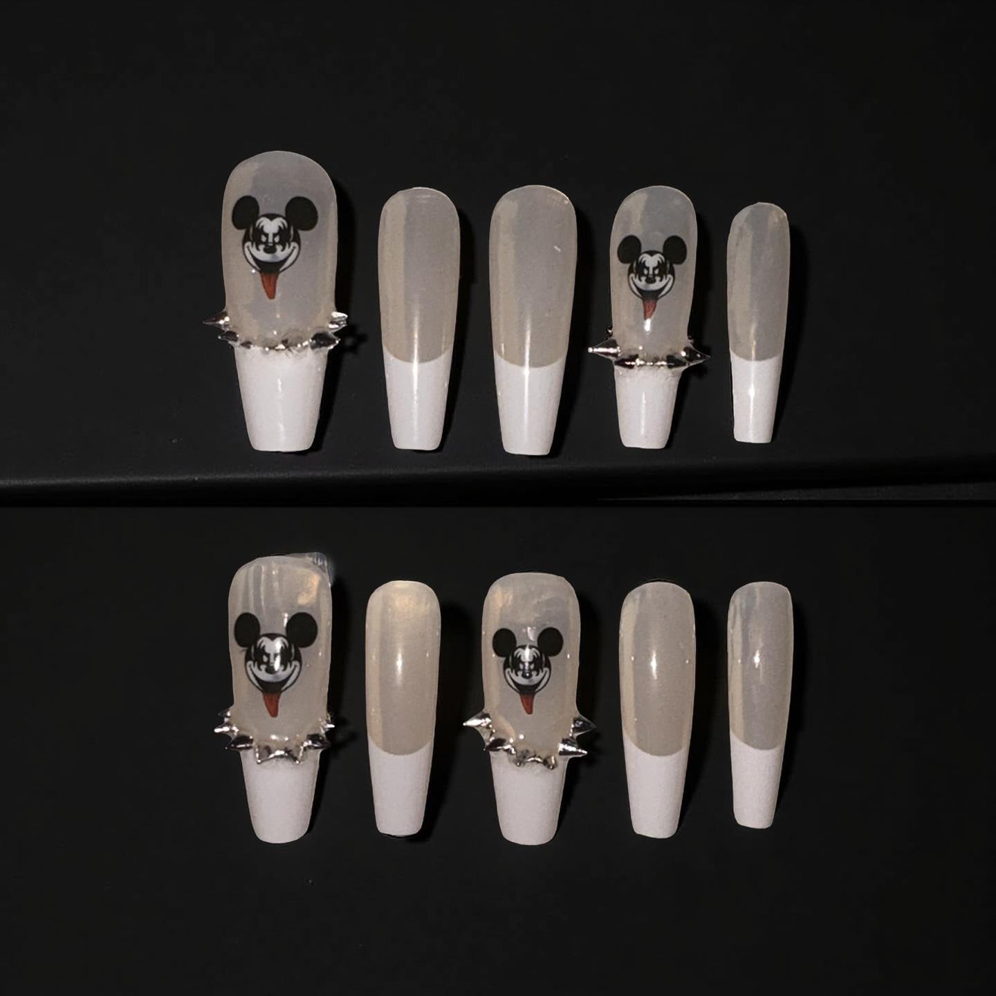 Kiss Nails