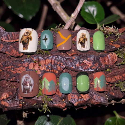 Endor Nails